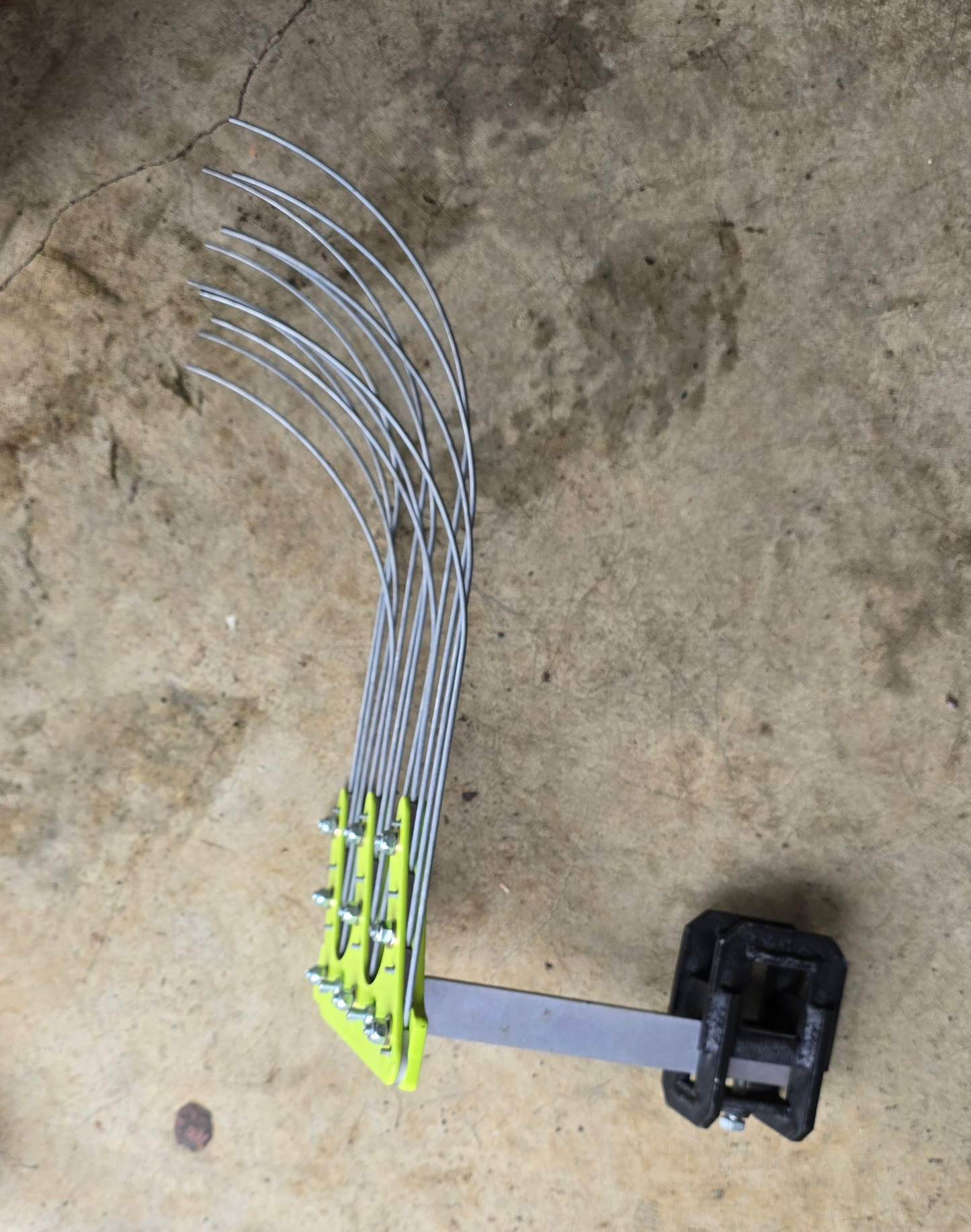 9" Tine Rake with mount assembly