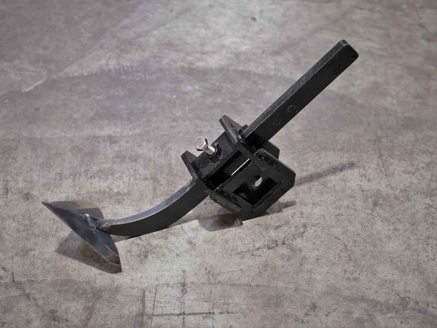 A Blade Assembly
