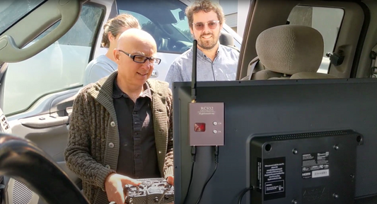 Teleoperated robot through a wireless remote